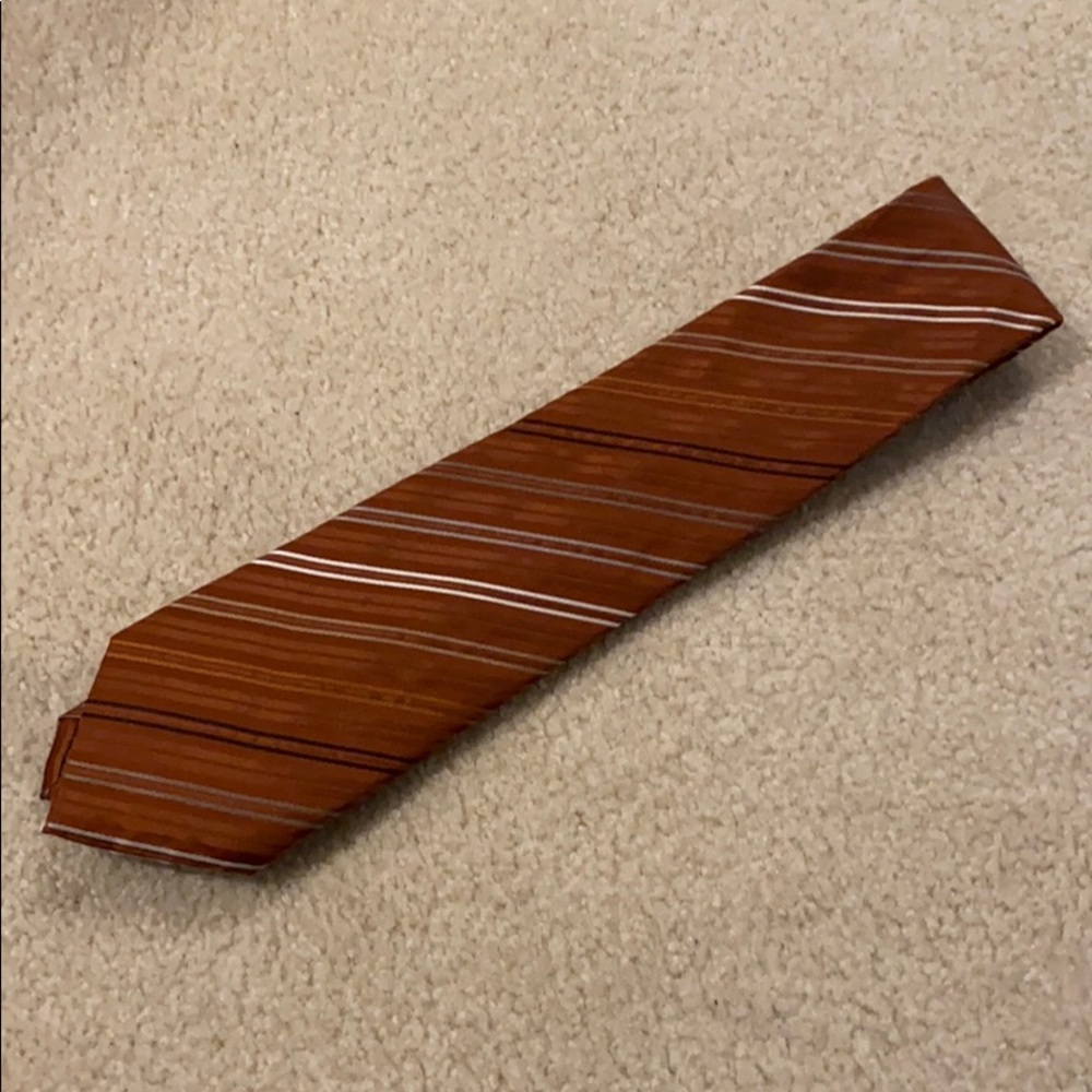 Geoffrey Beene 100% silk tie - orange stripe